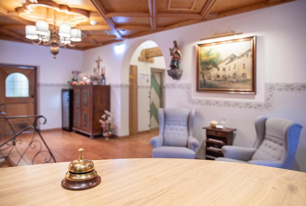 Hotel Gasthof Zum Kirchenwirt Puch bei Hallein Dış mekan fotoğraf