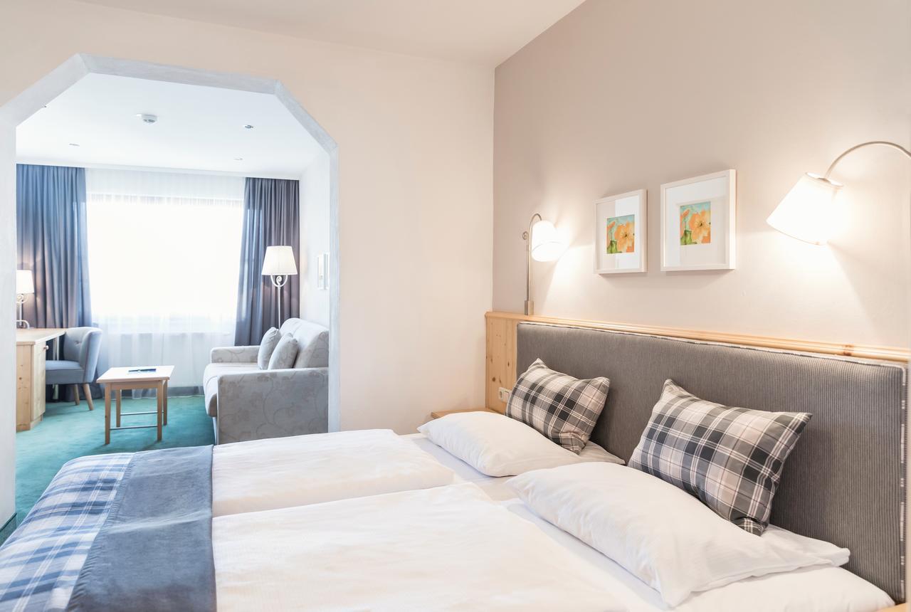 Hotel Gasthof Zum Kirchenwirt Puch bei Hallein Dış mekan fotoğraf