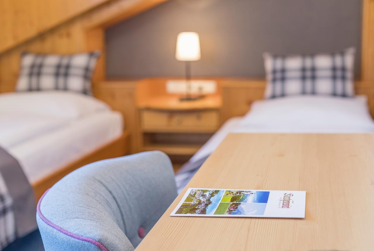 Hotel Gasthof Zum Kirchenwirt Puch bei Hallein Dış mekan fotoğraf