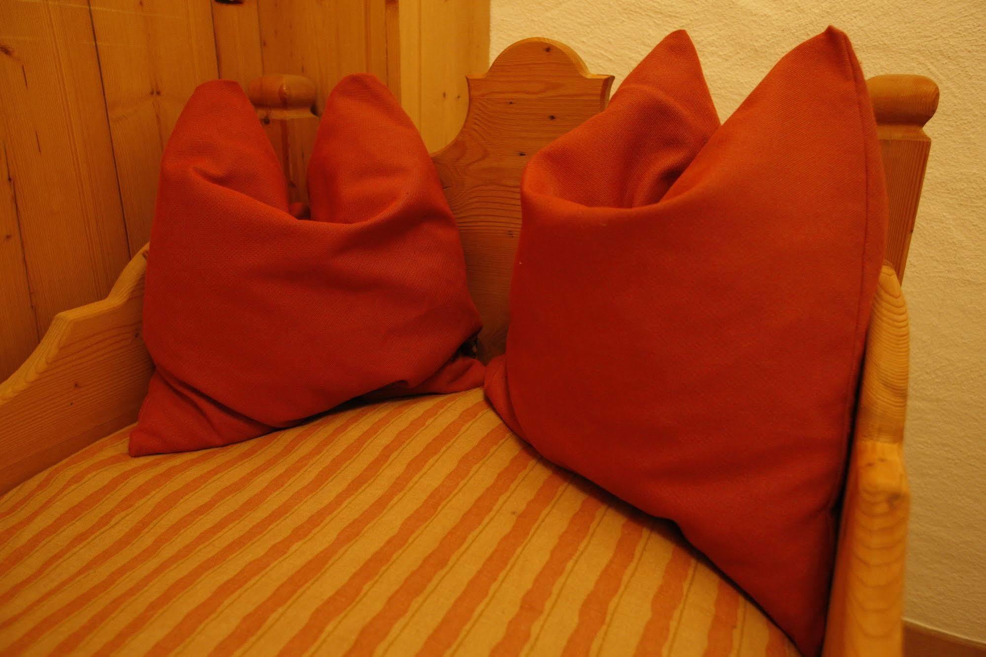 Hotel Gasthof Zum Kirchenwirt Puch bei Hallein Dış mekan fotoğraf